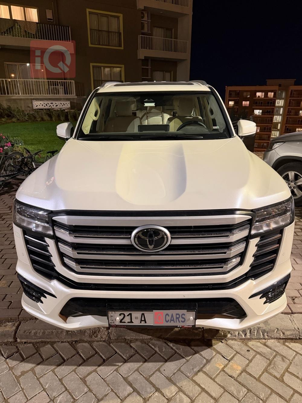 تويوتا لاندكروزر